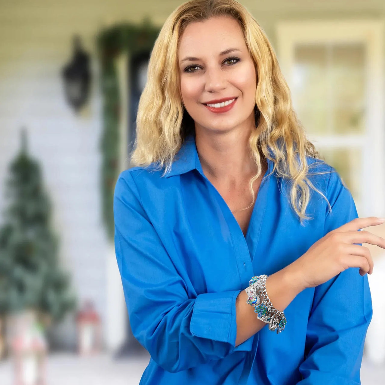Peacock Charm Bracelet – Symbol of Confidence, Beauty & Transformation