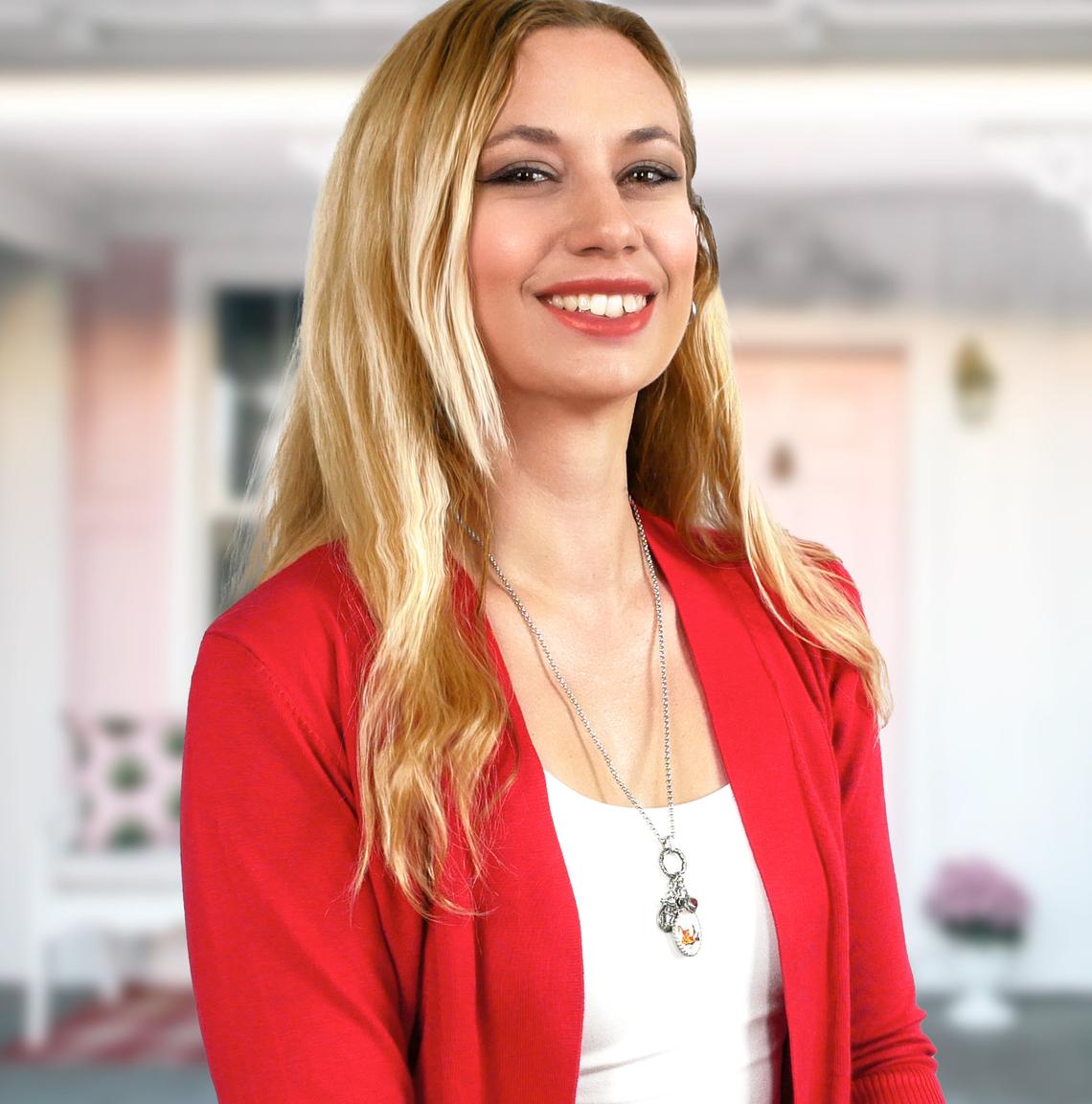 Alice in Wonderland White Rabbit Necklace