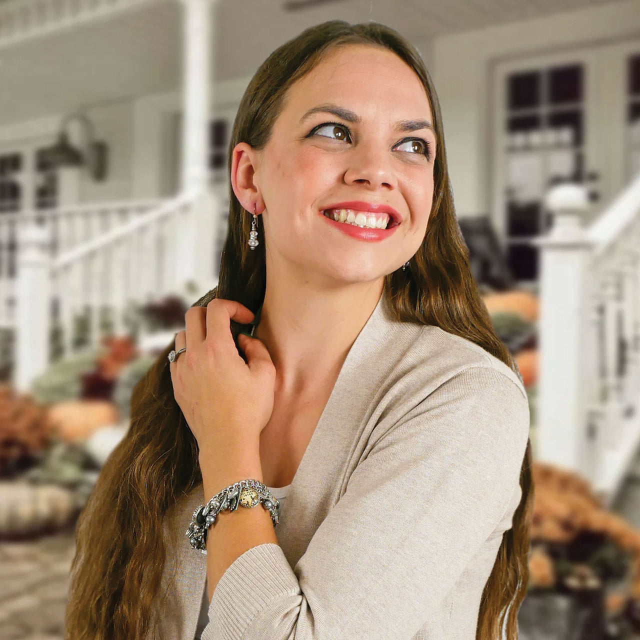 Flying Witch Charm Bracelet – Black Pearls, Engraved Spell Charms & Halloween Witch Art