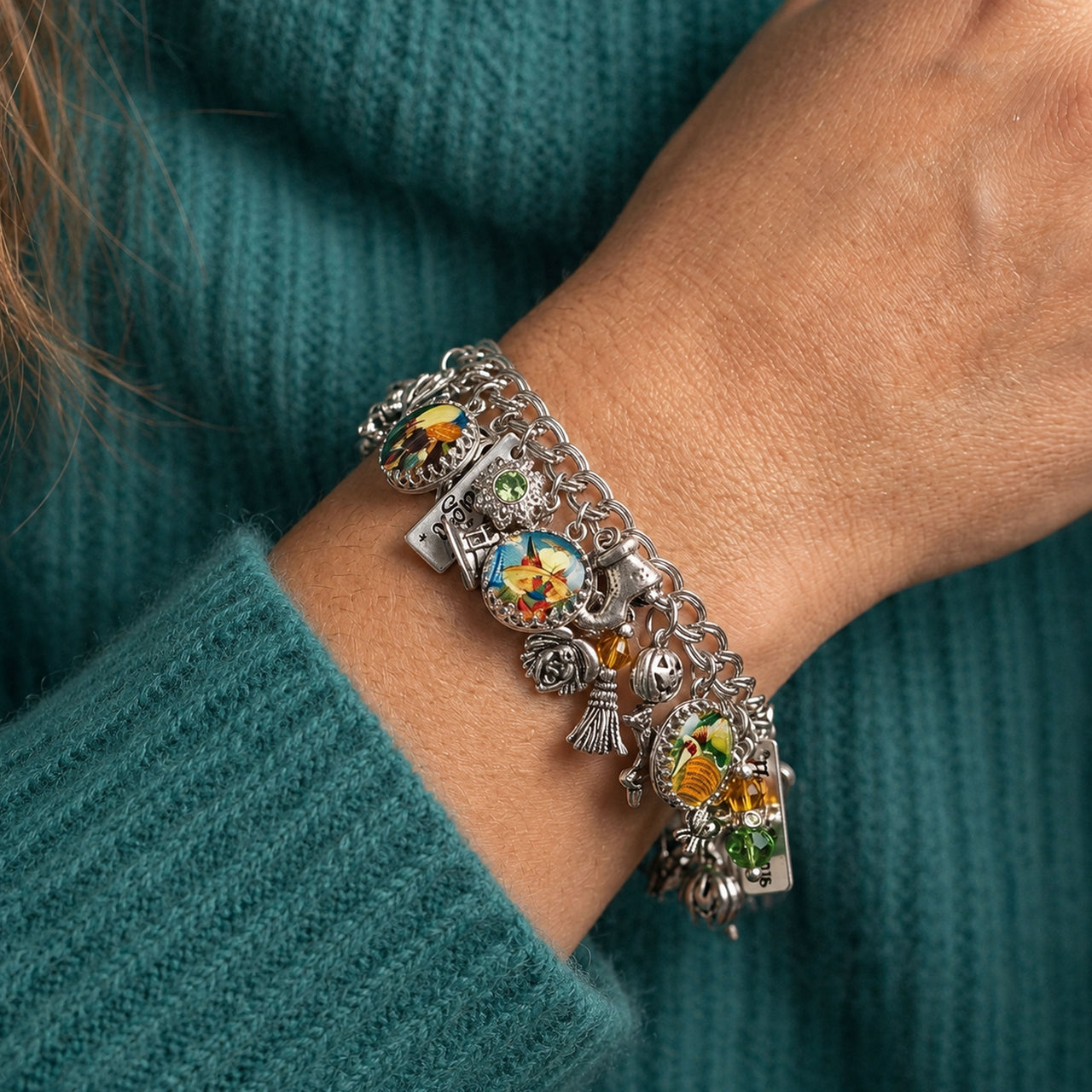 Hocus Pocus Charm Bracelet – Magical Potions and Halloween Magic